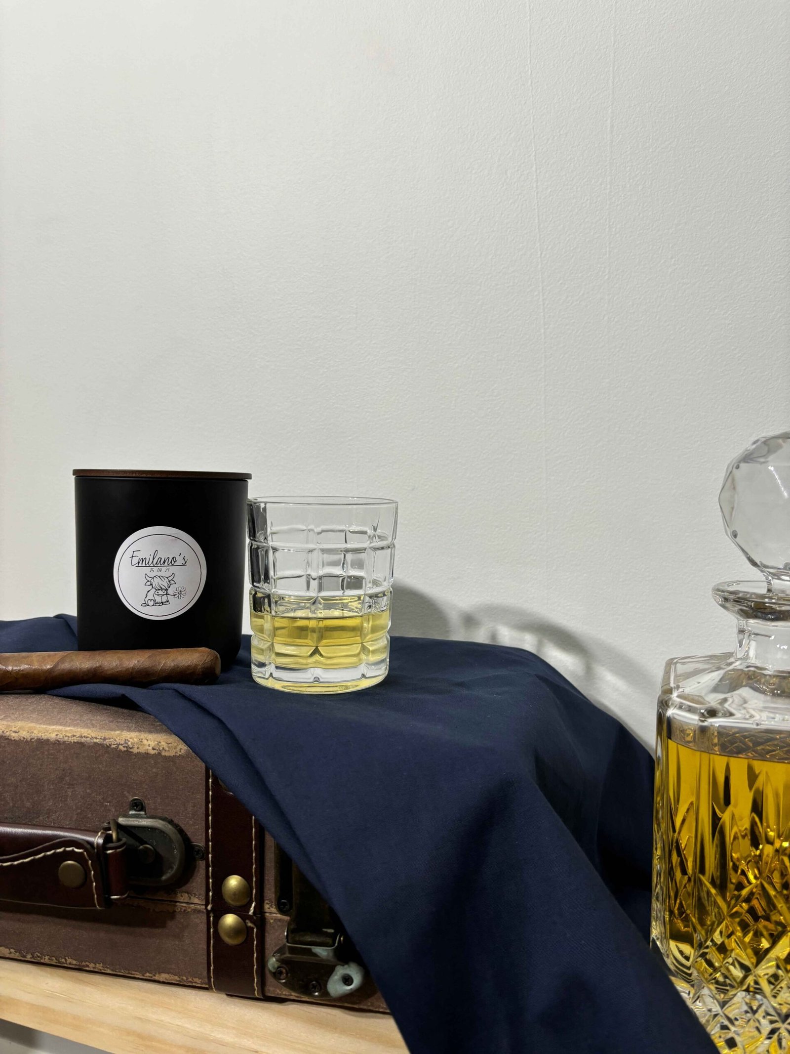 1 - 50 Shades 3_11zon